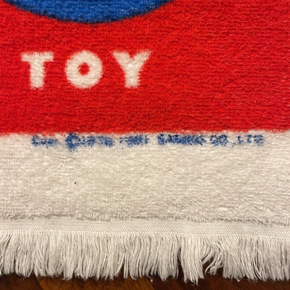 VINTAGE 80S SANRIO HELLO KITTY CHILDREN'S BATH TOWEL - Picture 4 of 9